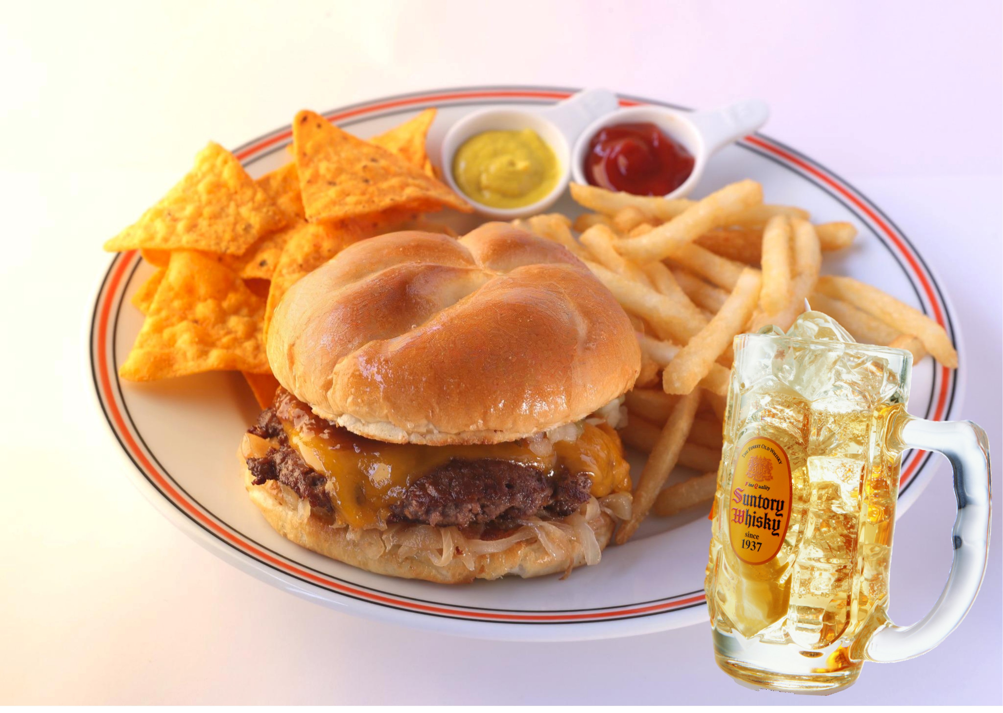 スマッシュドオニオンS+ハイボール（S B TOKYO）